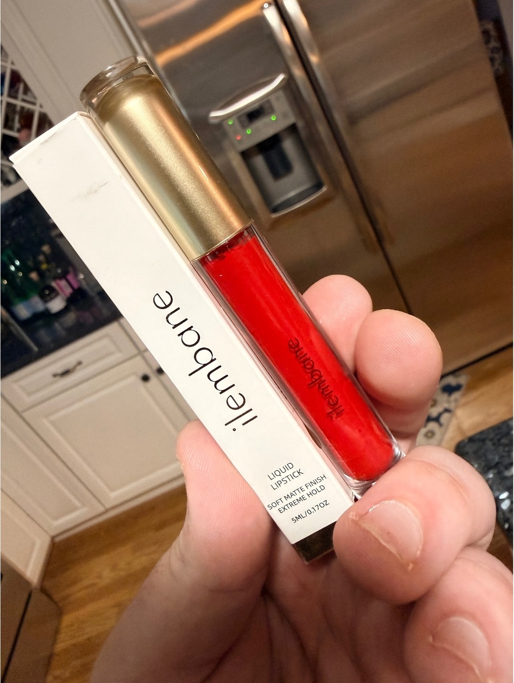 Il Makiage Liquid Lipstick Soft Matte Finish Red